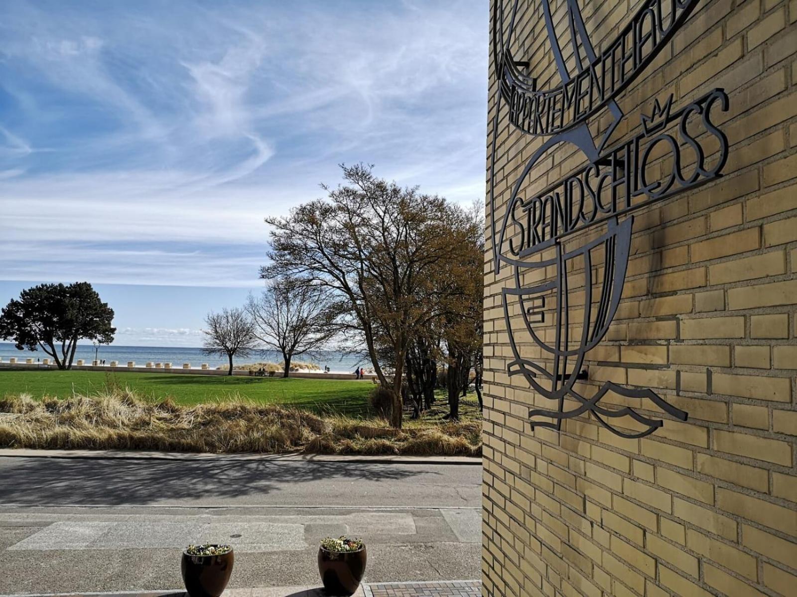 Strandschloss Strandkoje-Ostseeblick Groemitz Luaran gambar